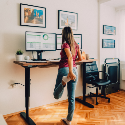 The Short Person's Guide to a Perfect Desk Setup (Under 5'4